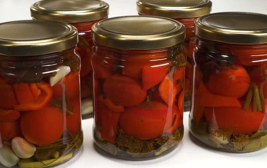 Recette : Tomates marinées en conserve