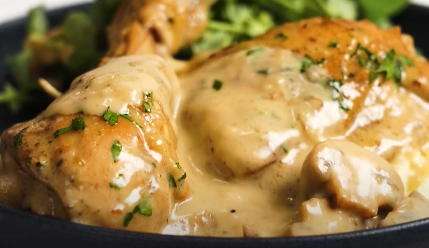Image du plat : Fricassée de poulet et de champignons