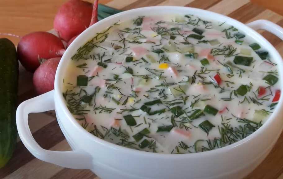 Recette : Okroshka au petit-lait, à la saucisse et aux radis