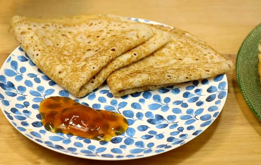 Recette : Crêpes à la levure sèche et au lait