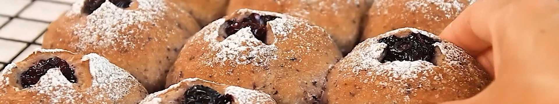 brioches aux myrtilles