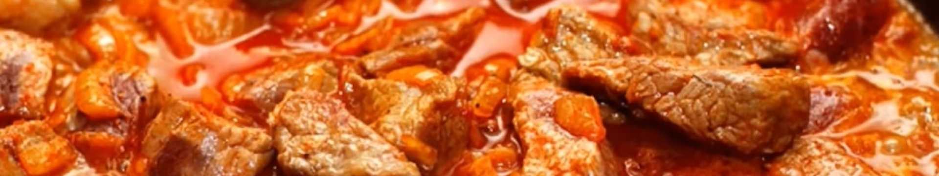 Goulash de bœuf avec sauce