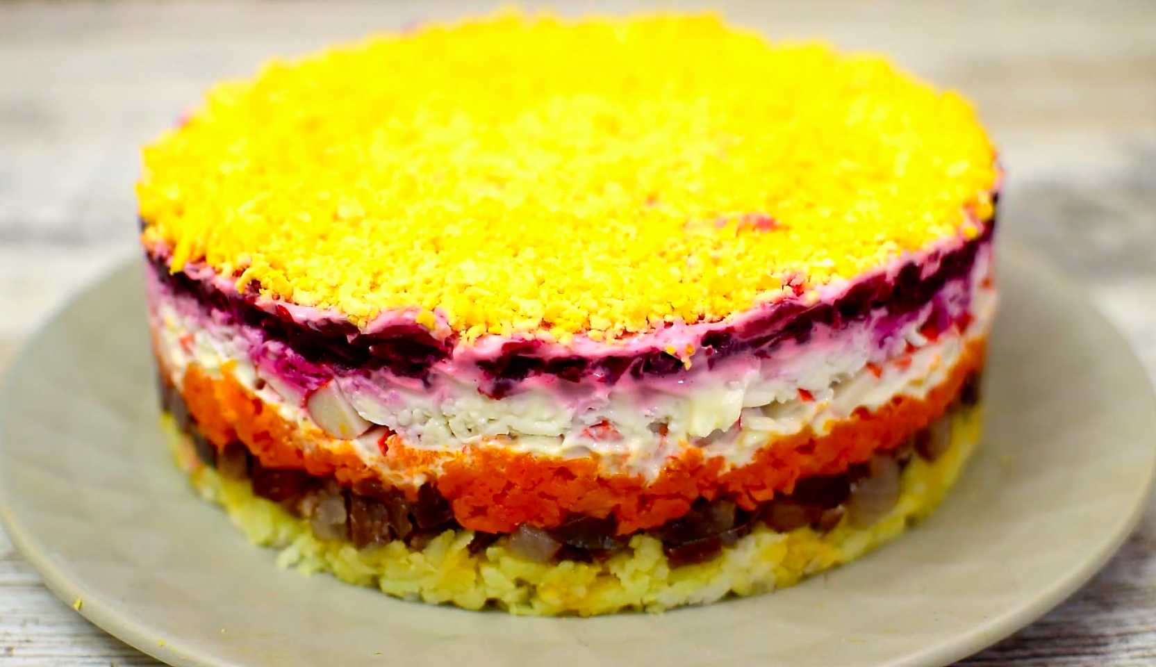 Image du plat : Salade de crabe sous un manteau de fourrure