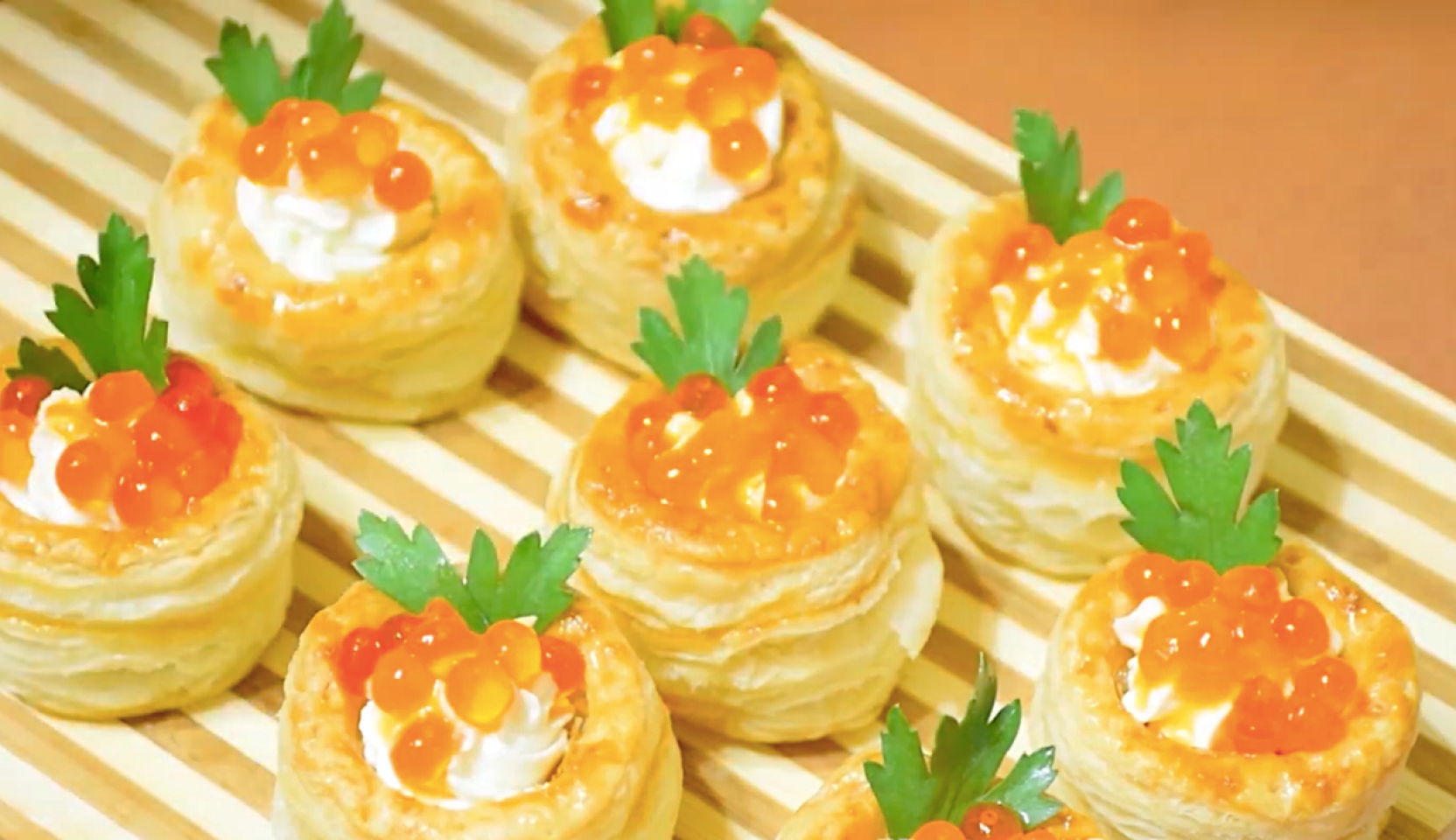 Image du plat : Vol-au-vent au caviar rouge