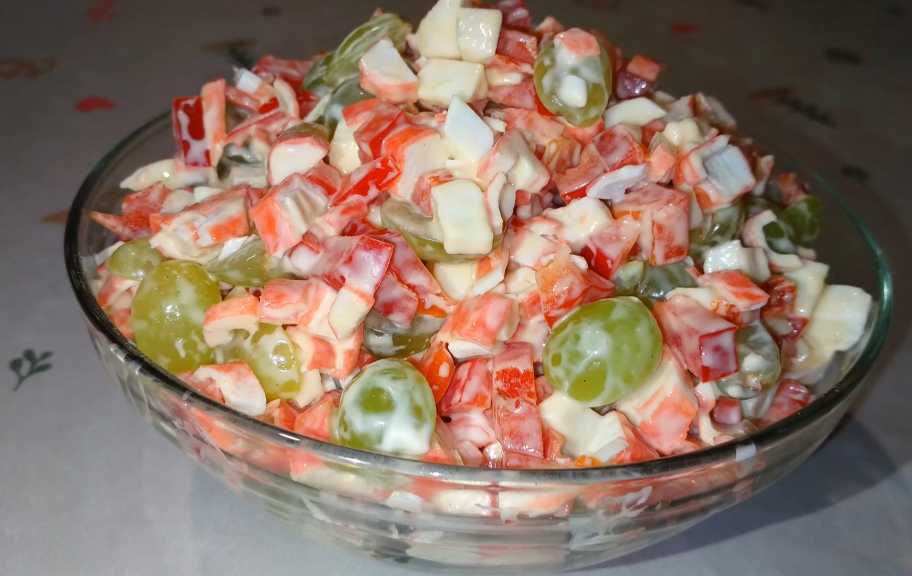 Recette : Salade de crabe aux raisins