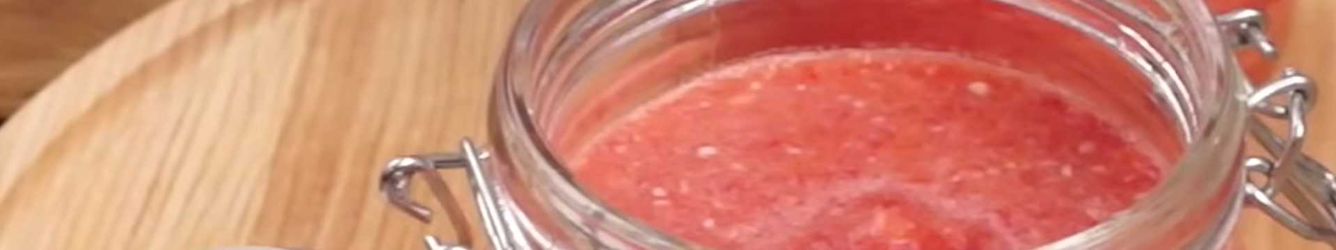 Sauce au raifort classique sans cuisson pour l'hiver