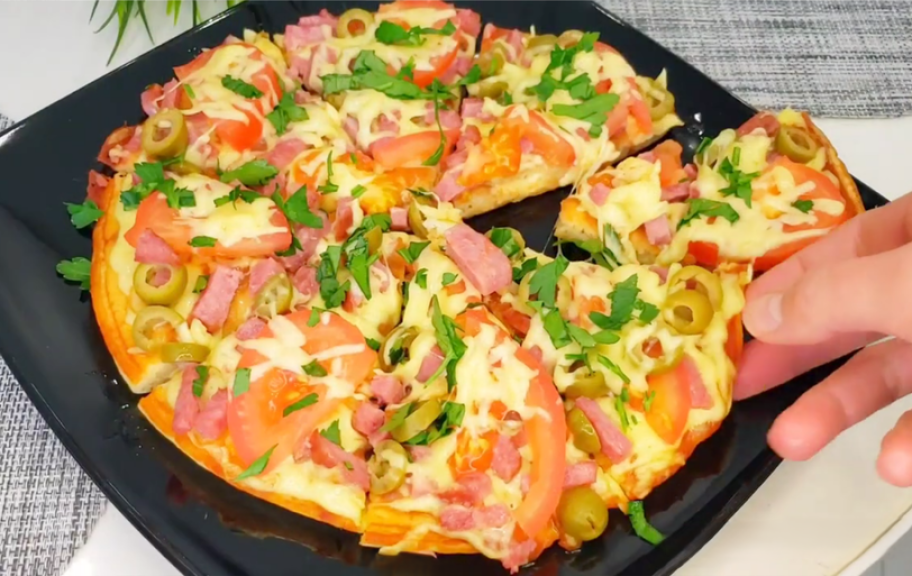 Recette : Pizza à la poêle express en 10 minutes