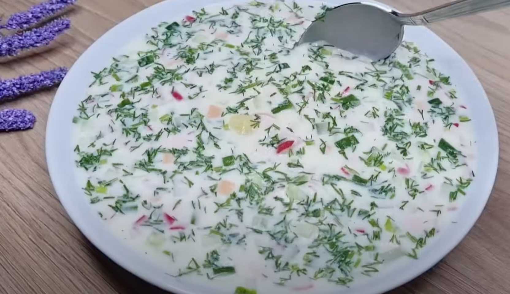 Image du plat : Okroshka avec de l’eau, de la mayonnaise et de l’acide citrique