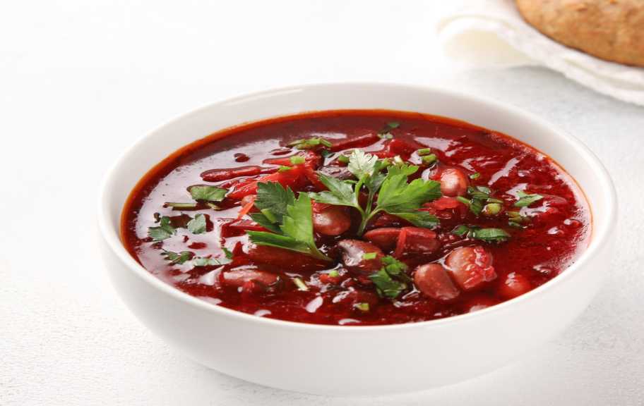 Recette : Bortsch traditionnel au bœuf et aux haricots