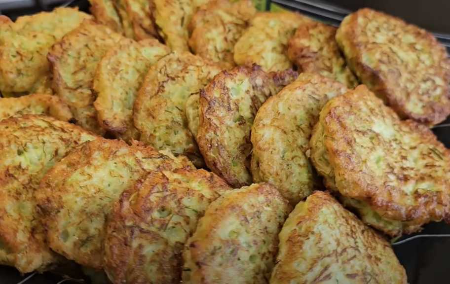 Recette : Crêpes moelleuses aux courgettes