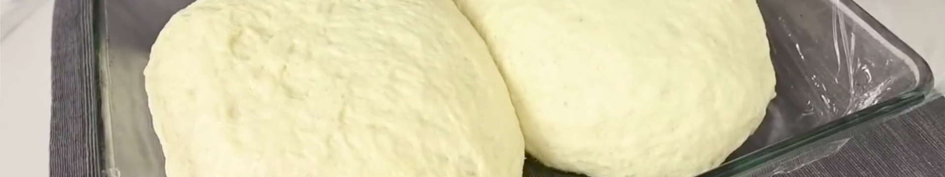 Pâte à pizza levée