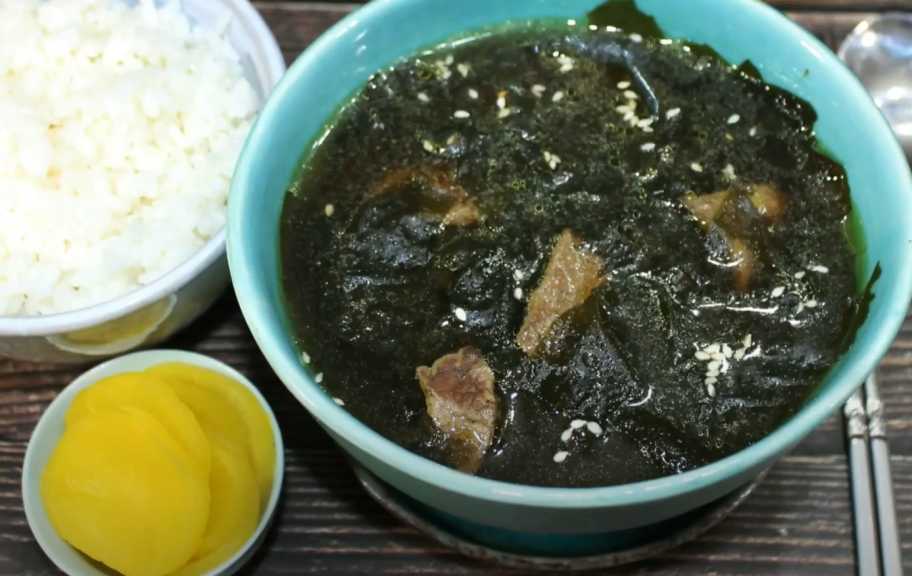 Recette : Soupe aux algues Miyok kuk
