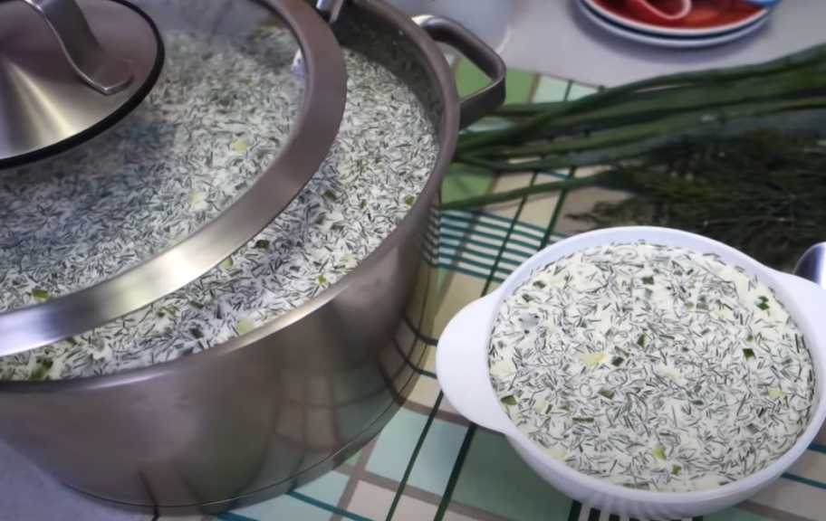 Recette : Okroshka à l'eau minérale et à la mayonnaise