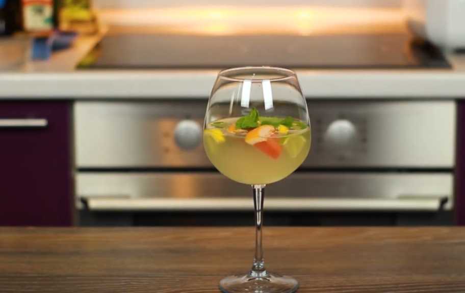 Recette : Limonade maison aux citrons, aux oranges et à la menthe