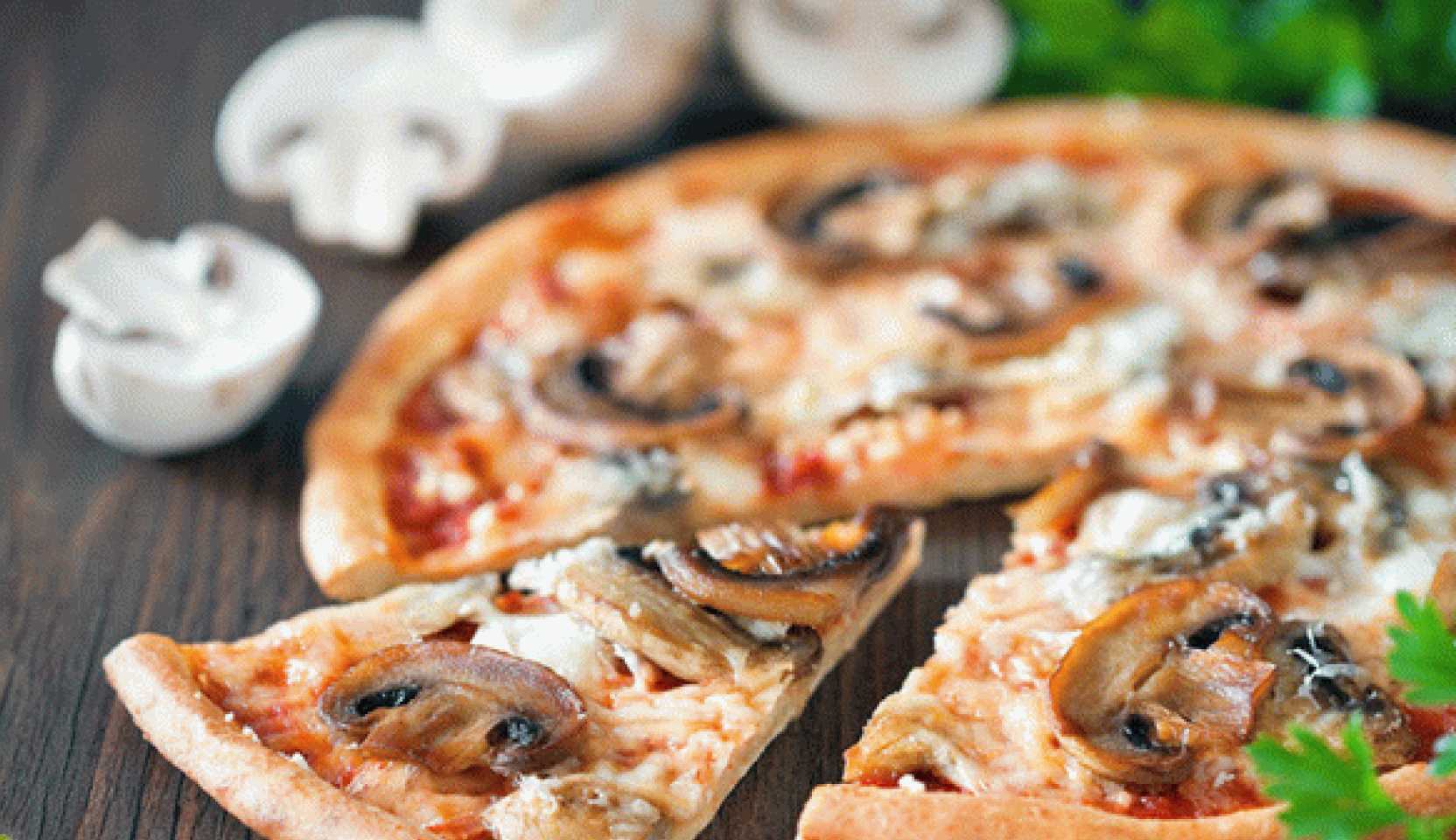 Image du plat : Pizza maison aux champignons