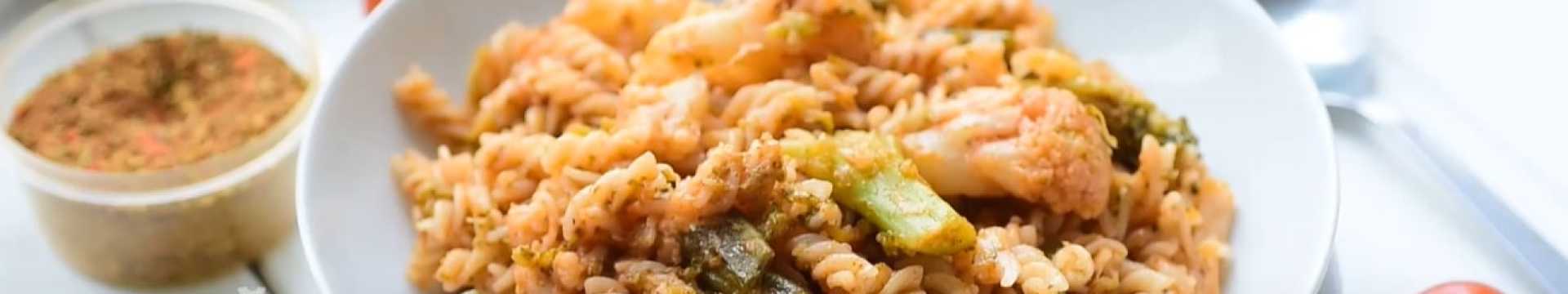 Pâtes simples à la sauce tomate