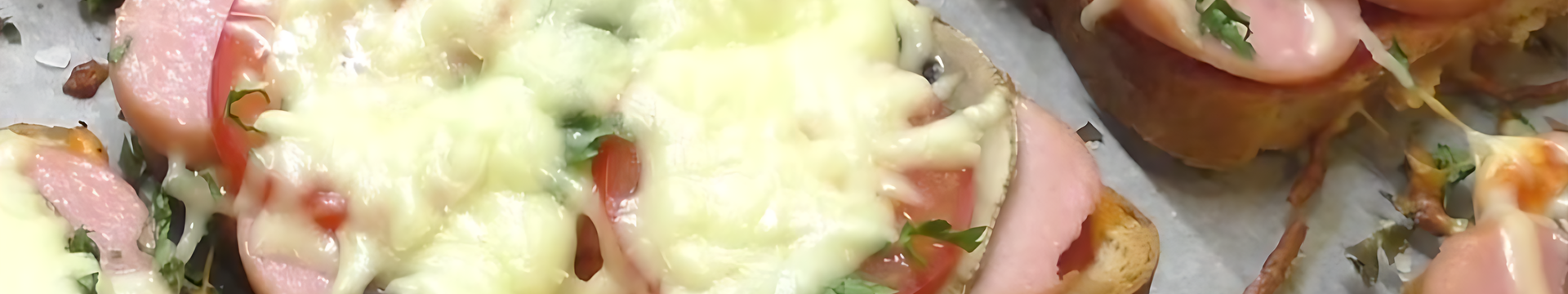 Pizza sur pain grillé au four