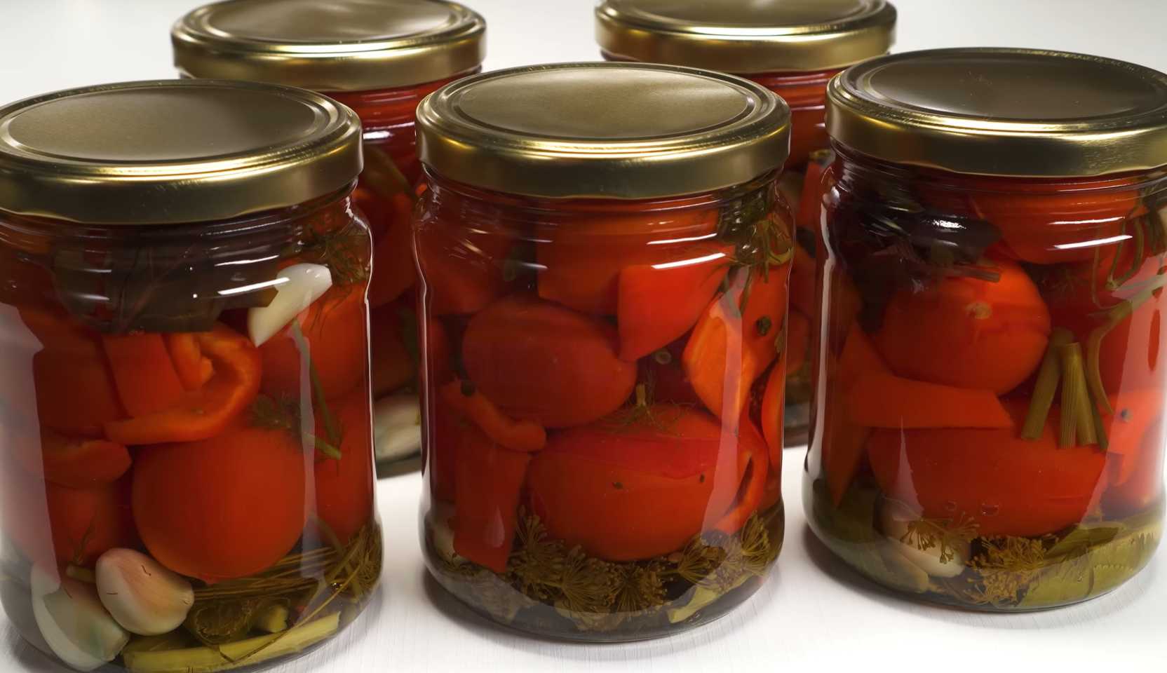 Image du plat : Tomates marinées en conserve