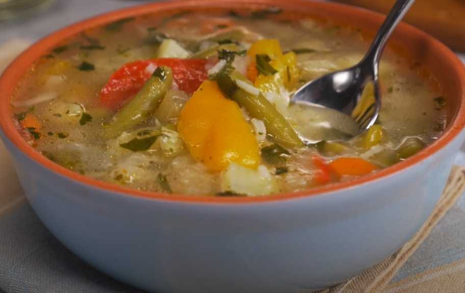 Recette : Soupe au poulet et aux légumes