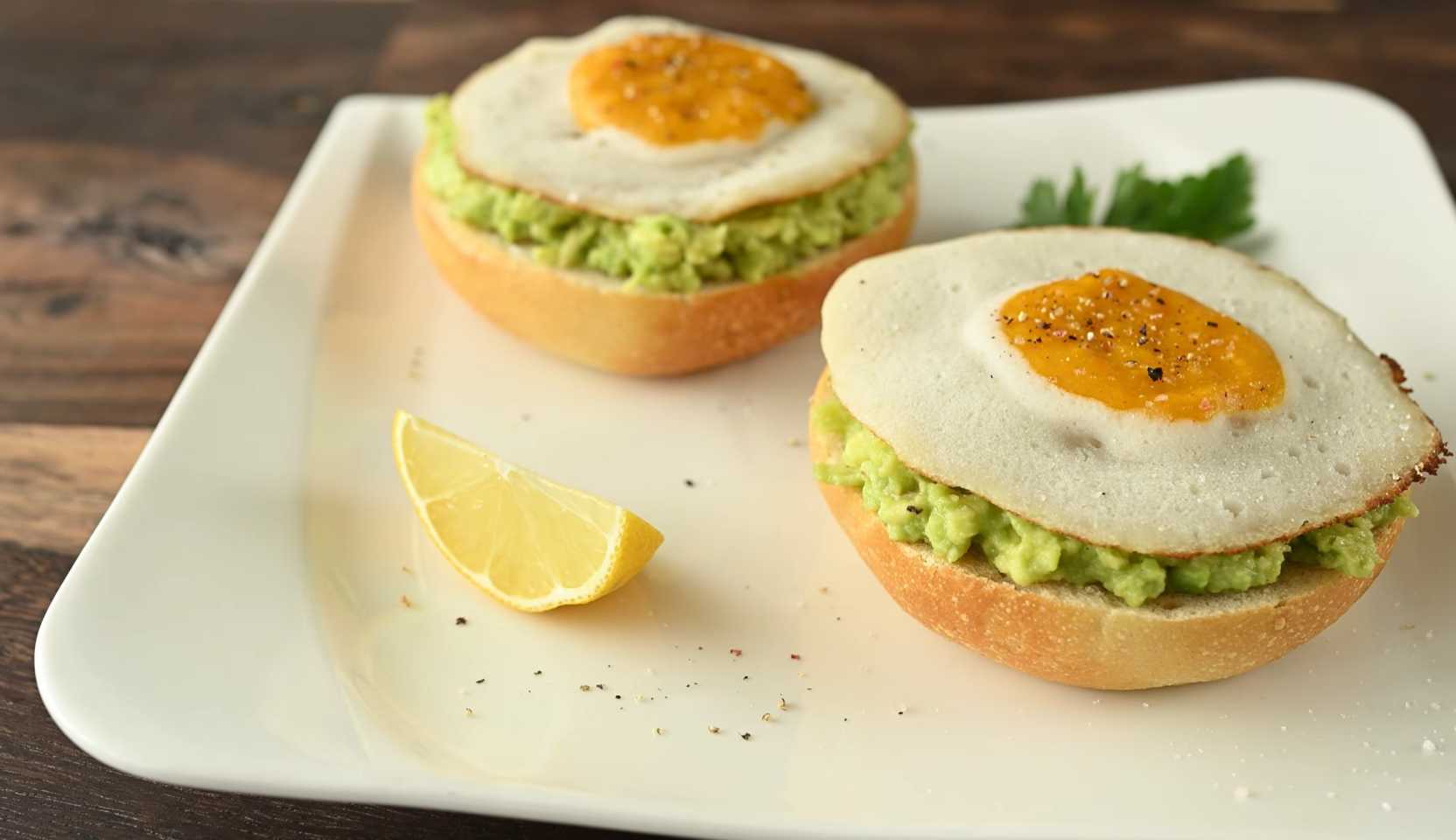 Image du plat : Petit-déjeuner végétalien aux œufs brouillés
