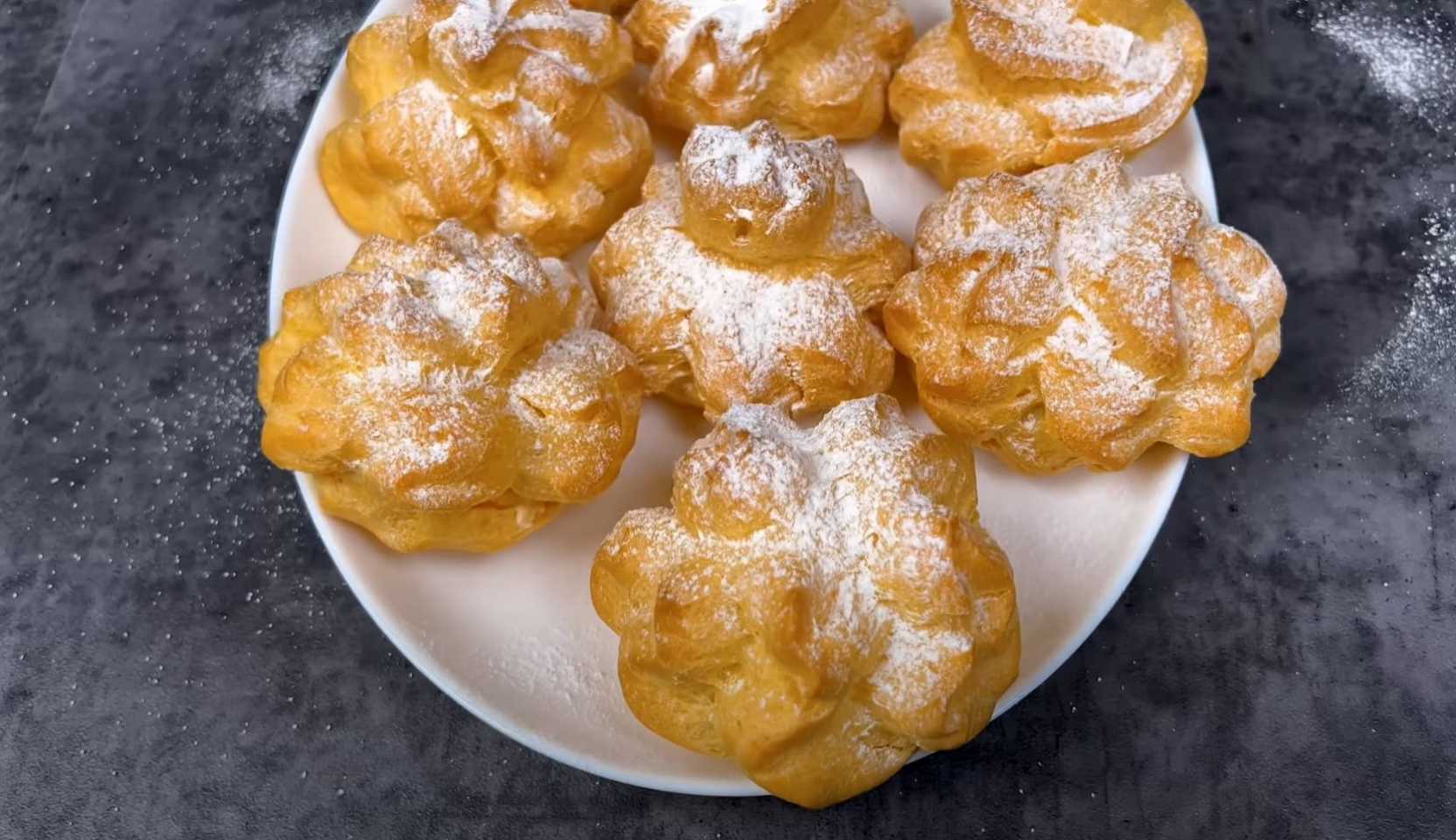 Image du plat : Profiteroles aériennes