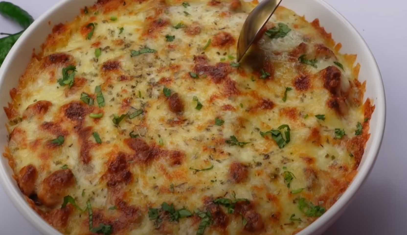 Image du plat : Poulet cuit au four avec des pommes de terre