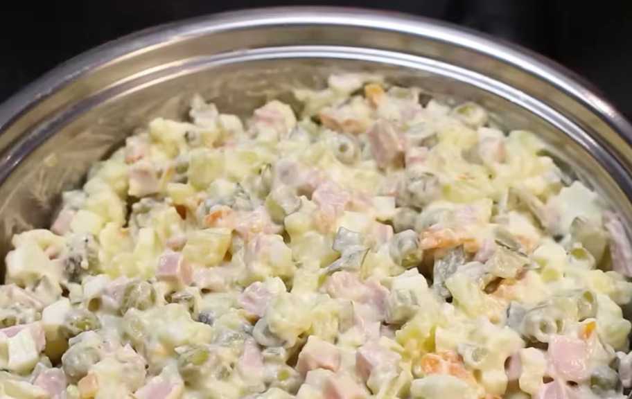 Recette : Salade Olivier simple