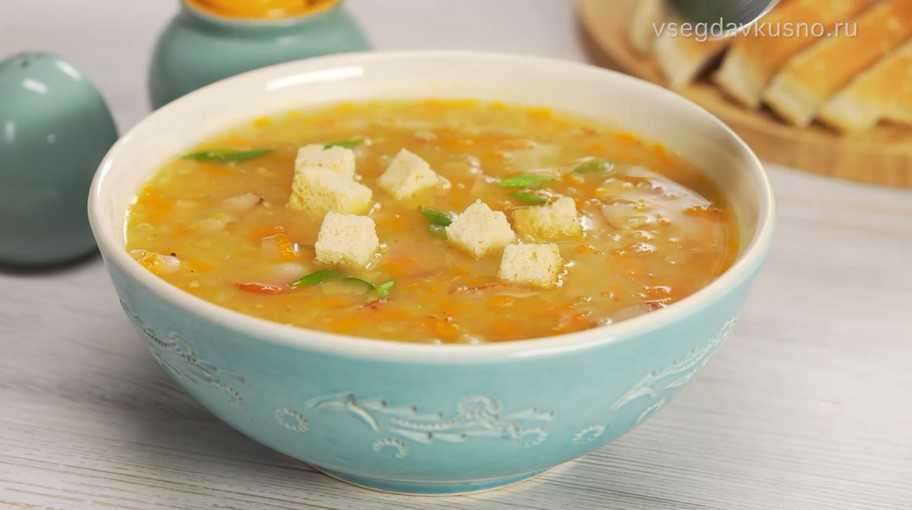 Recette : Soupe aux pois et viandes fumées