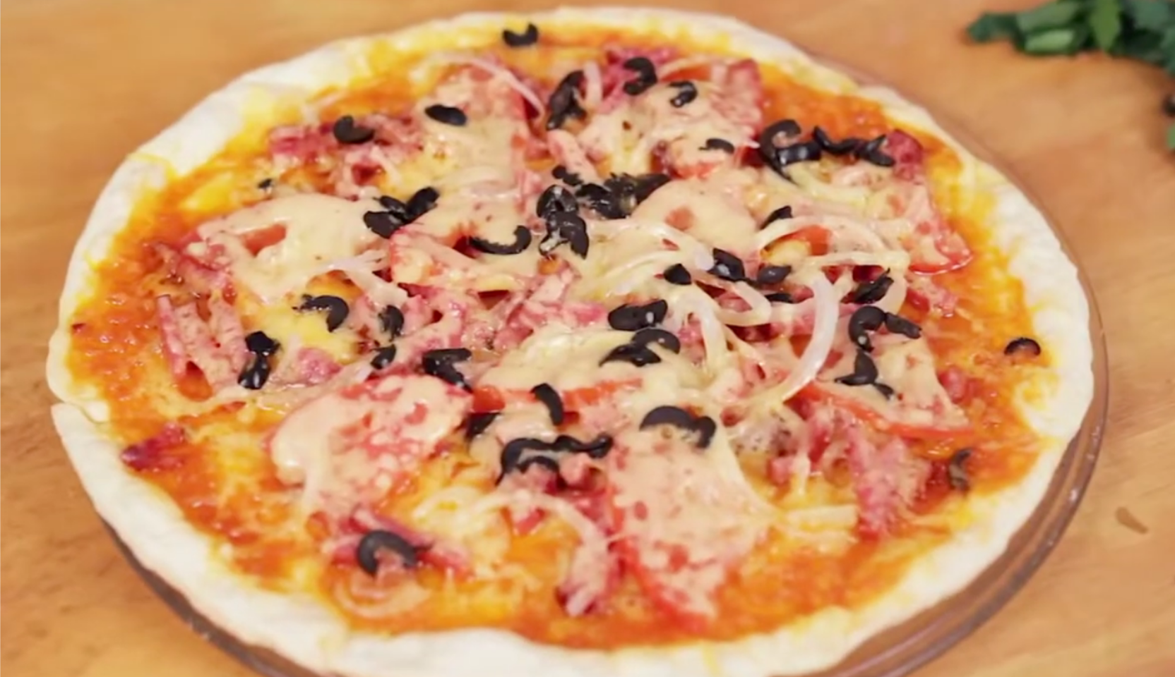 Image du plat : Pizza express au micro-ondes en 5 minutes