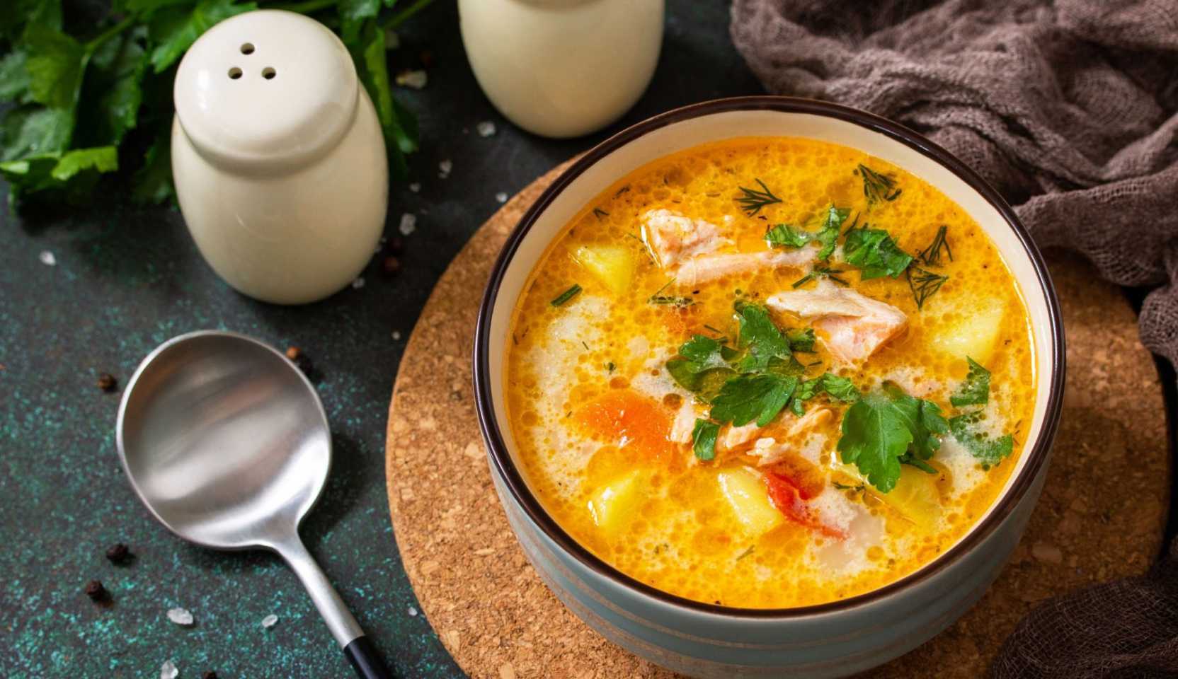 Une recette populaire pour les débutants : soupe de saumon