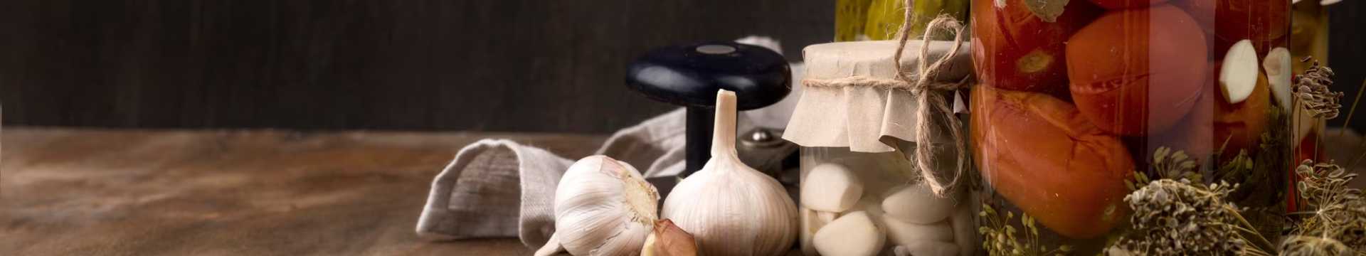 Conserves maison : Préserver vos récoltes pour l'hiver