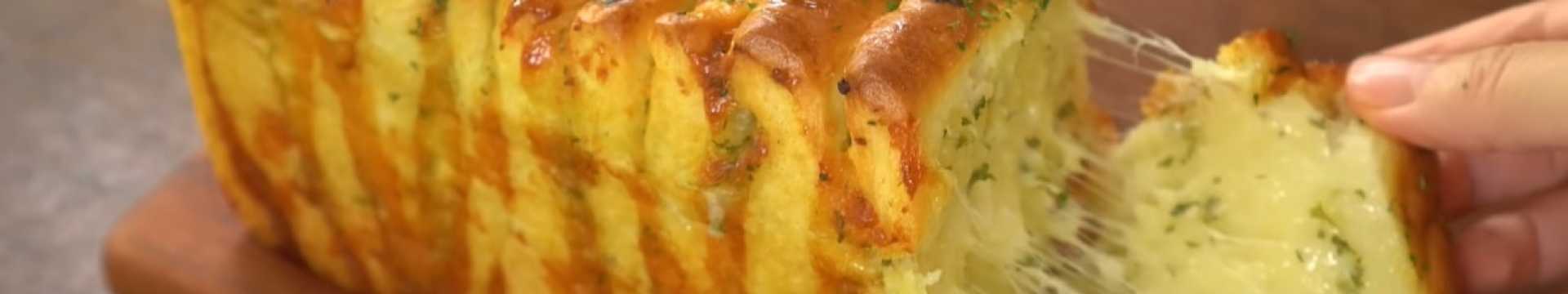 Pain à l'ail et au fromage