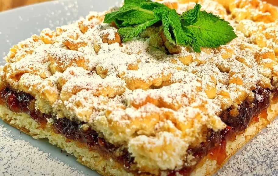 Recette : Tarte râpée à la confiture