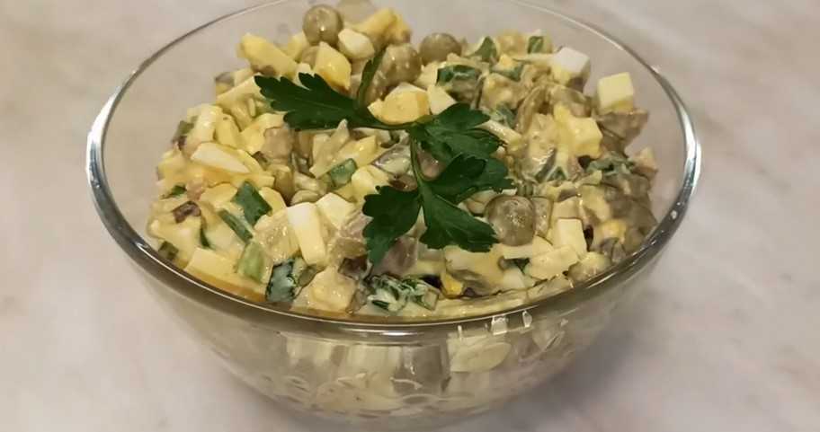 Recette : Salade de foie de morue aux œufs et au concombre