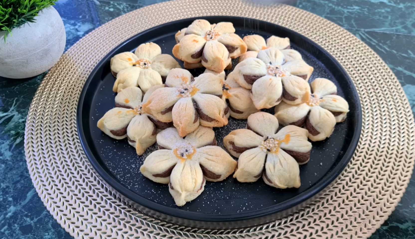 Image du plat : Biscuits de Noël en forme de fleurs