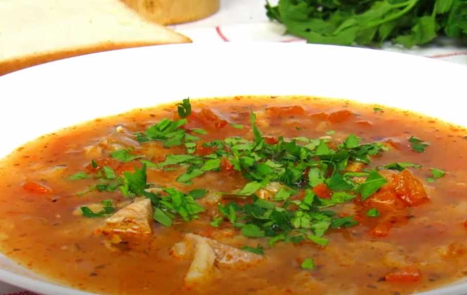 Recette : Soupe Kharcho au porc et au riz