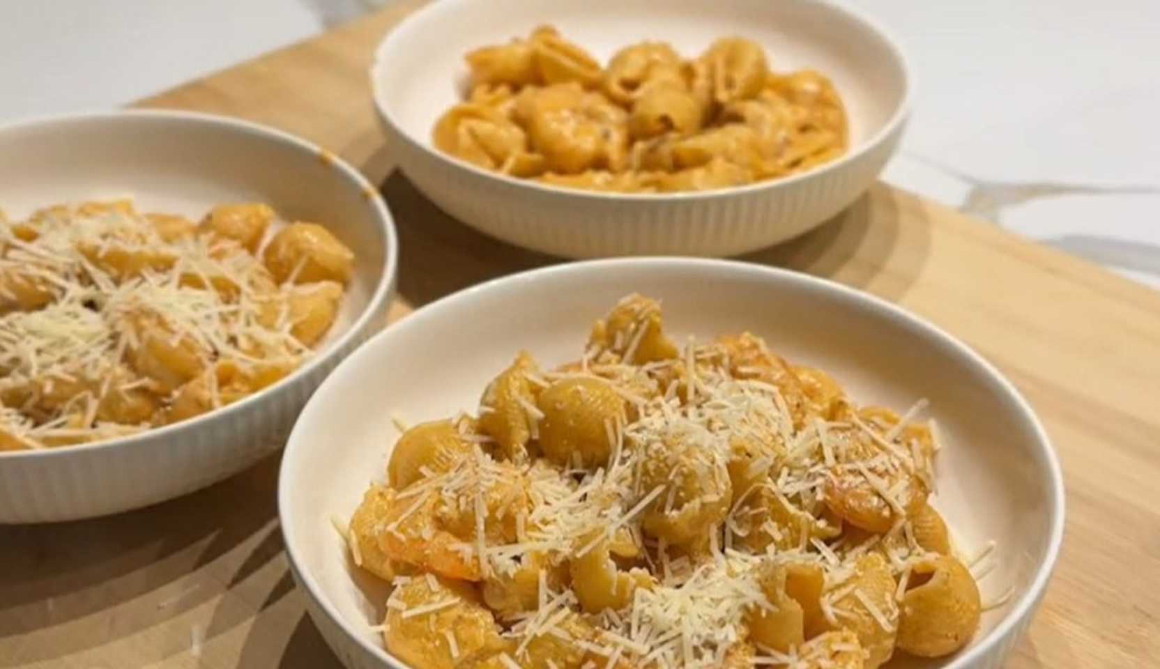 Image du plat : Pâtes aux crevettes dans une sauce crémeuse