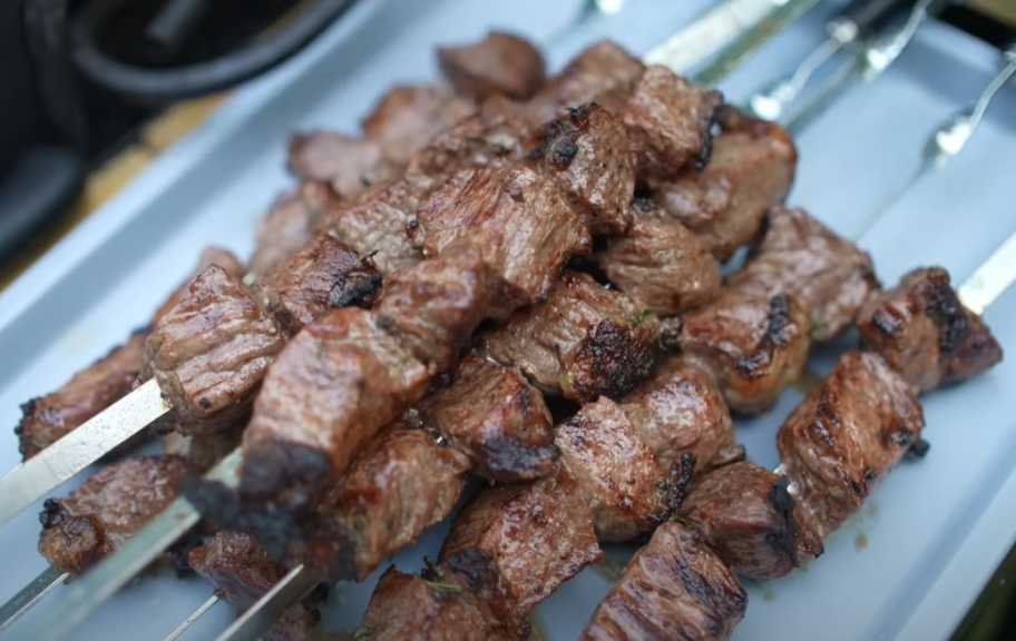 Recette : Brochettes de bœuf cuites au four