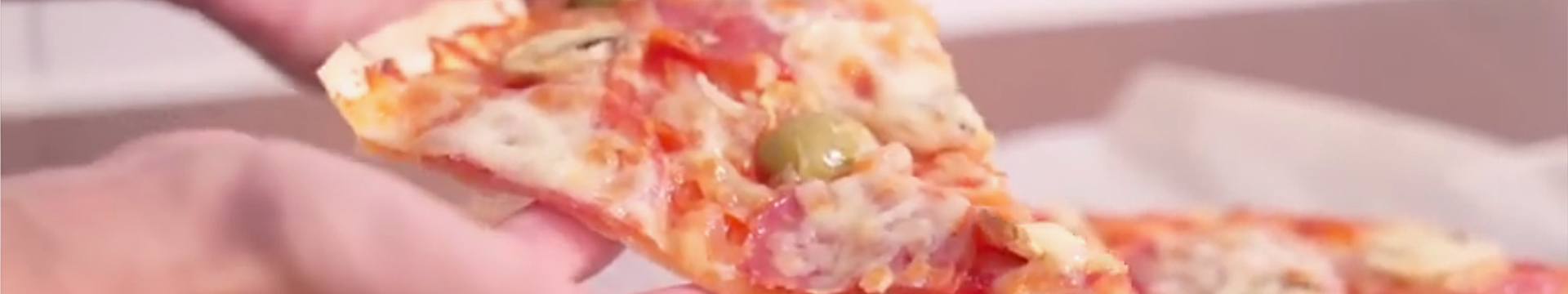 Pizza lavash à la saucisse