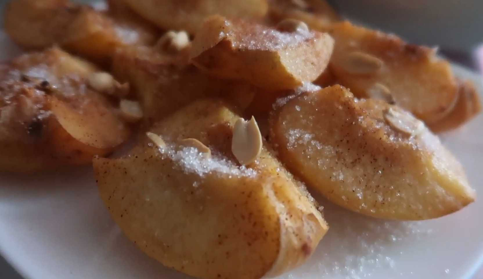 Image du plat : Coings cuits au four avec du miel, de la cannelle et des clous de girofle