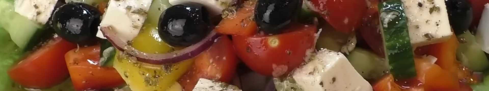 Salade grecque avec feta et olives