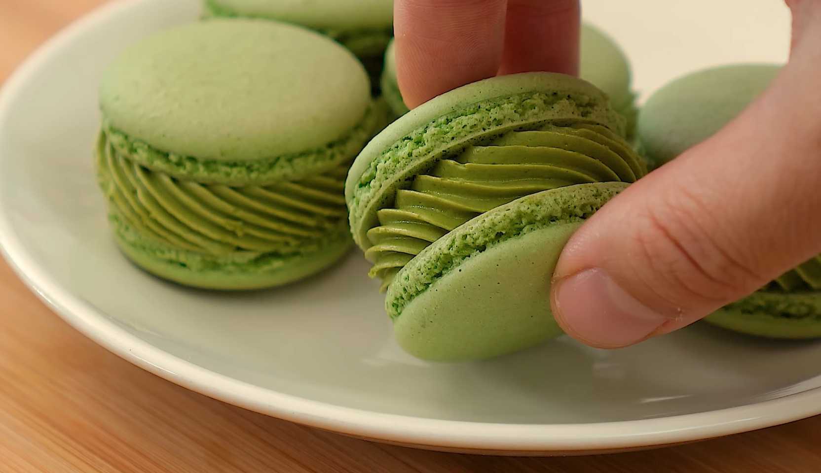 Image du plat : Macarons maison à la crème de thé vert