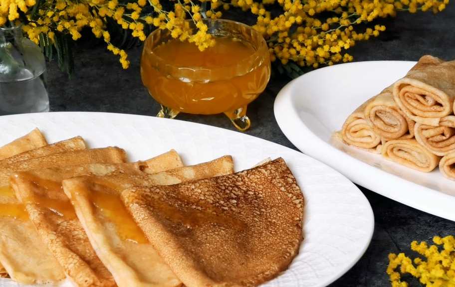 Recette : Crêpes au lait fermenté cuit et à l'eau bouillante