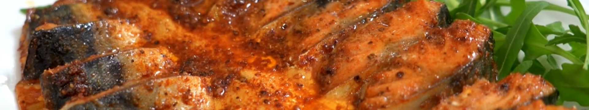 Poisson frit à la sauce aux haricots épicée