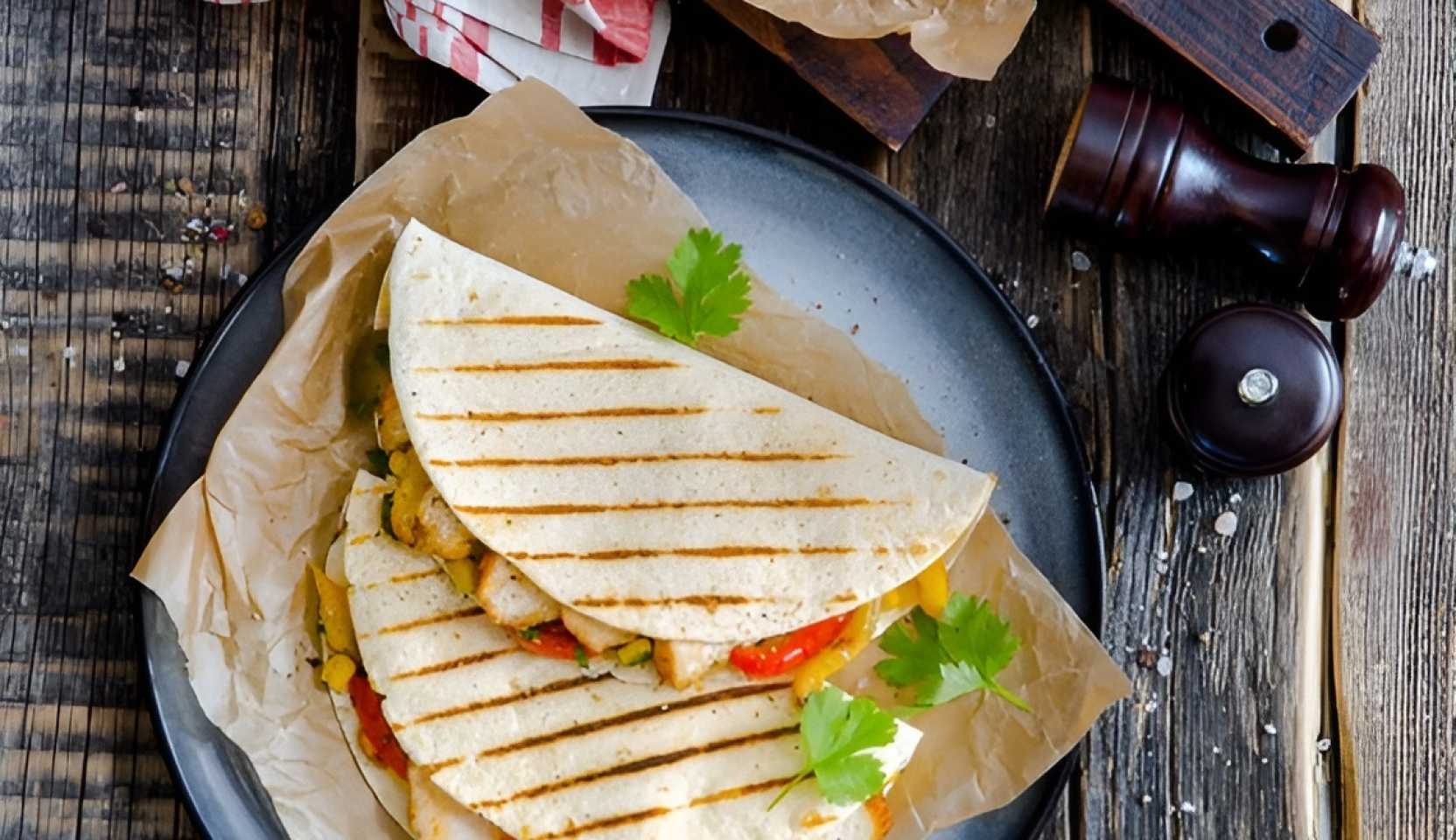 Image du plat : Tortilla cuite à la poêle avec œuf et fromage