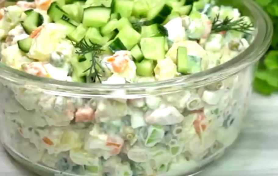 Recette : Salade Olivier au concombre frais