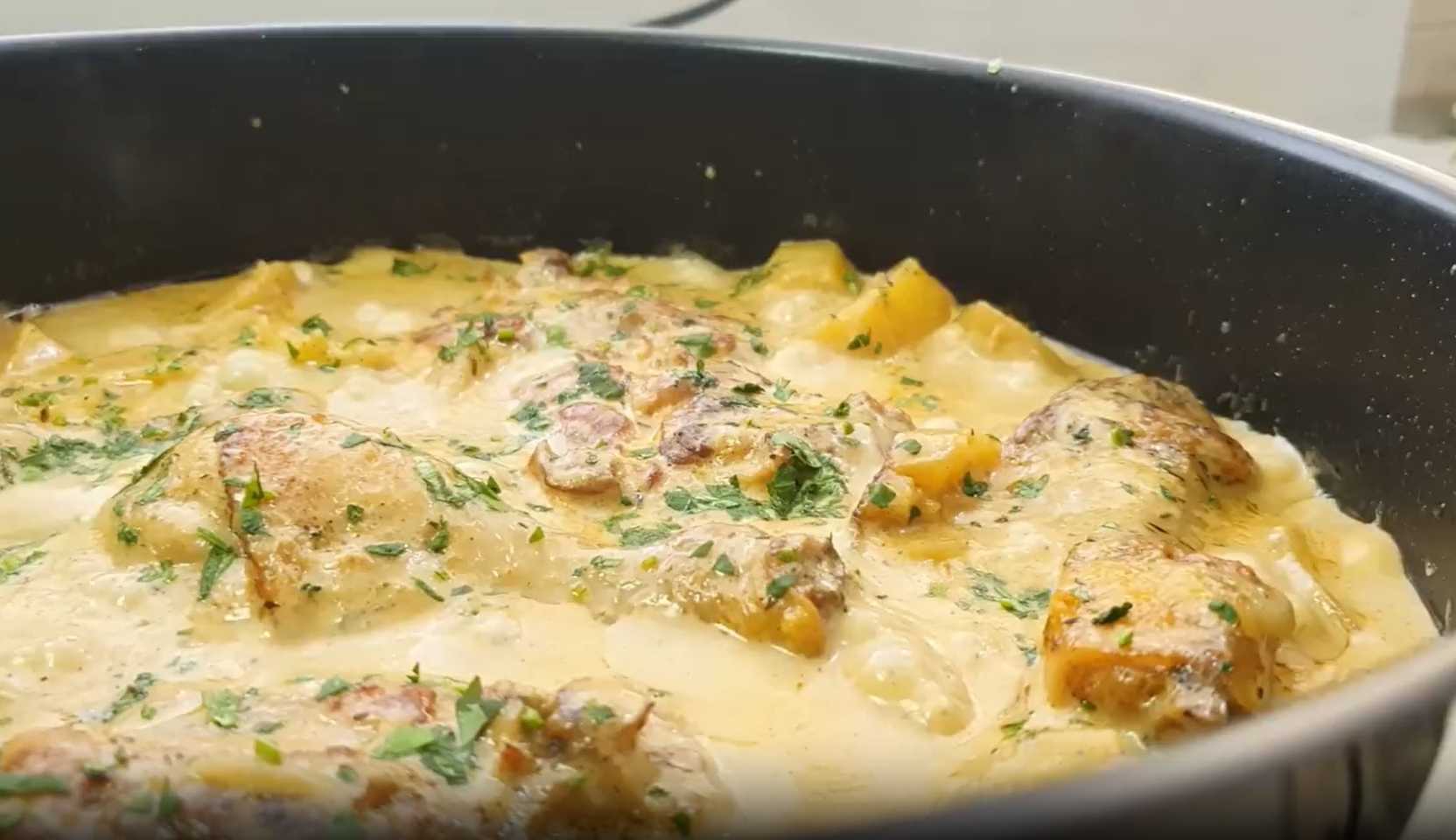 Image du plat : Poulet aux pommes de terre à la crème