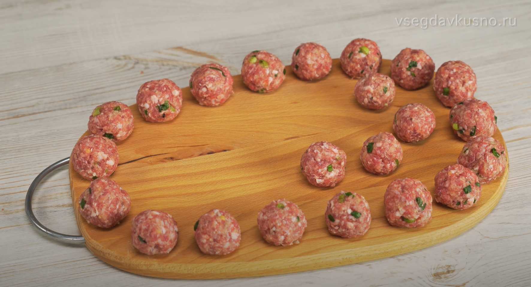Boulettes de viande à l'asiatique avec nouilles - Étape 2