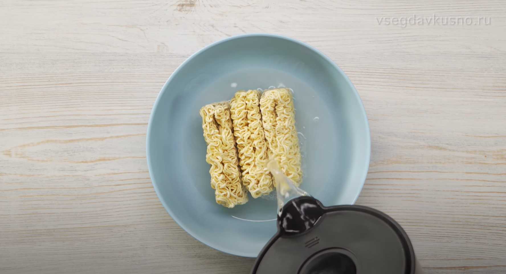 Boulettes de viande à l'asiatique avec nouilles - Étape 7