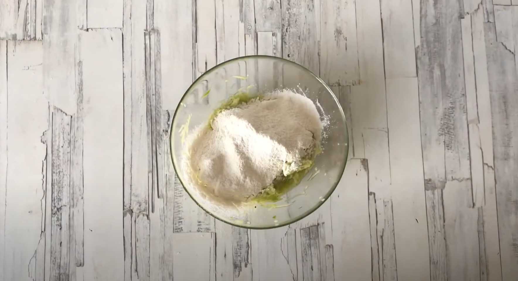 Crêpes aux courgettes sans œufs - Étape 2